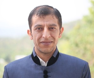 Mr. Siddharth Avasthi Mr. Siddharth Avasthi